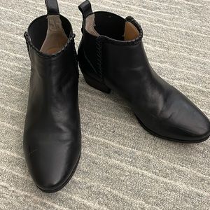 Jack Rogers Black Leather Booties size 8